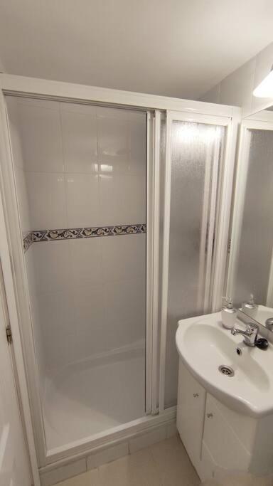 Lovely Apartment In Madrid Center المظهر الخارجي الصورة